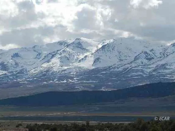 9 Rainbow Rd, Wells, NV 89835