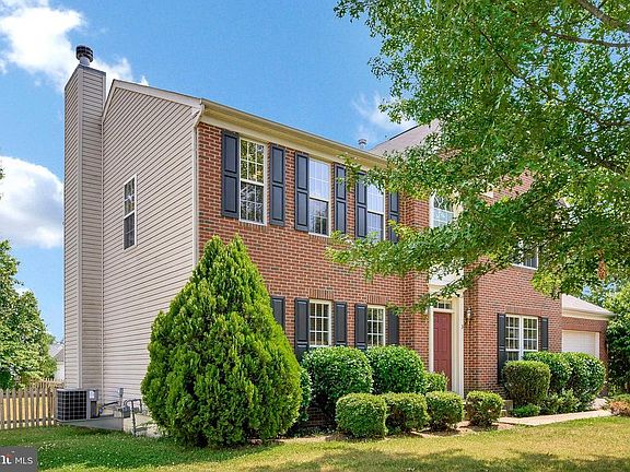 5th image of 3 Turner Field Ct