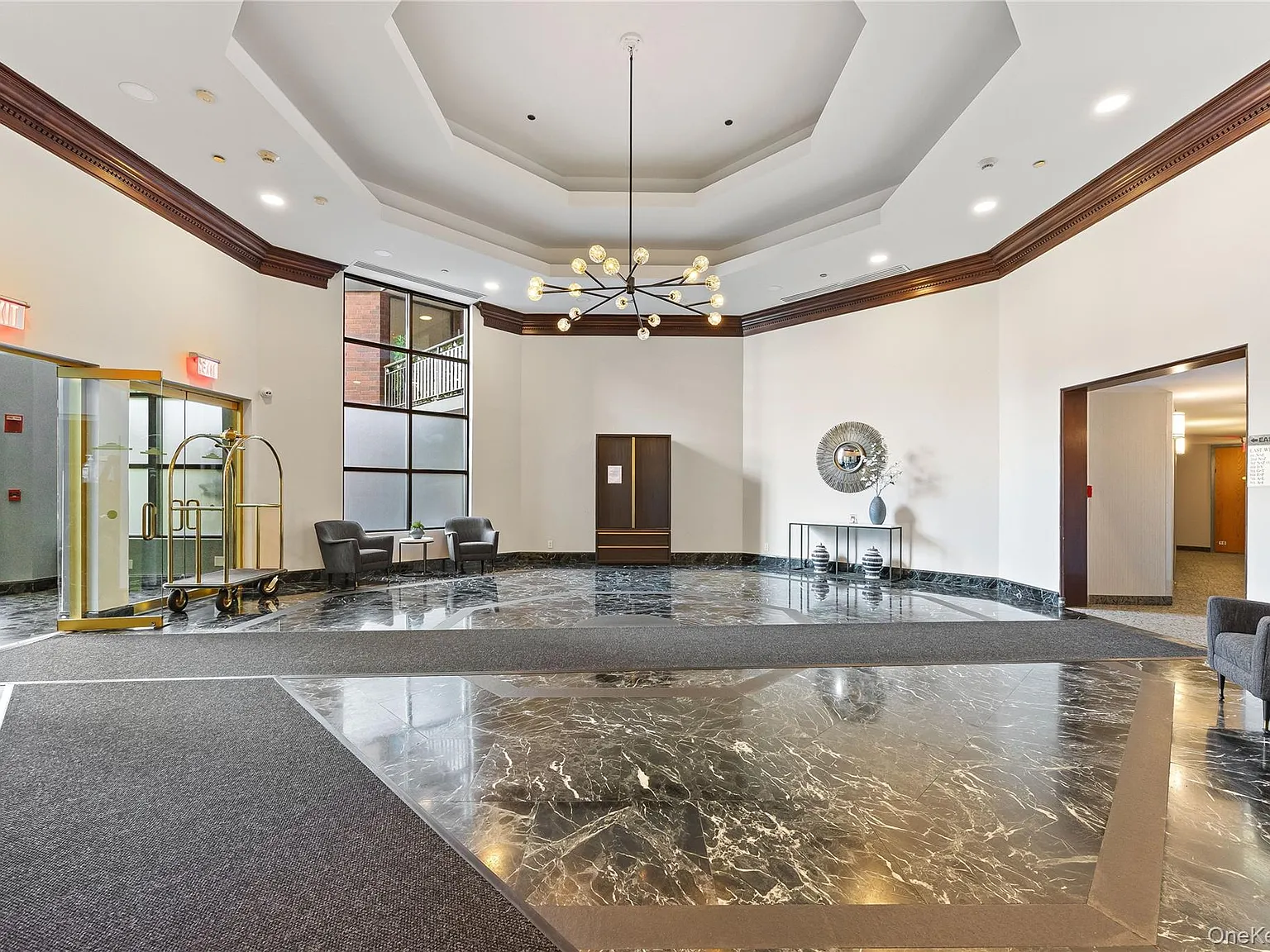 2 bed, 2.0 bath, 1177 sqft, $3,100 — Photo 3