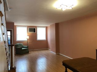 1012 Morris St, Philadelphia, PA 19148