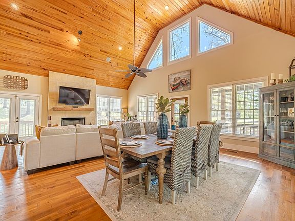 3rd image of 40 Gentle Ridge Way