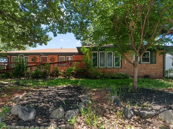 3509/3511 SW Keyes Dr, Des Moines, IA 50315
