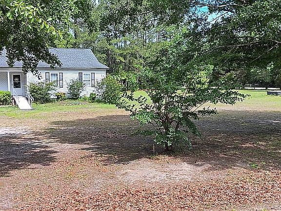 3rd image of 223 Broadwell Rd