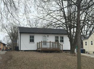 4905 SW 6th St, Des Moines, IA 50315