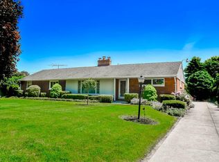 4934 Sharonwood Ave NW, Canton, OH