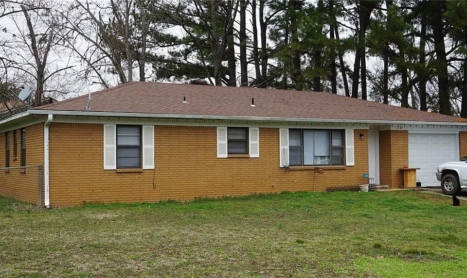 1st image of 1127 N 26th St
