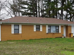 1127 N 26th St, Van Buren, AR 72956