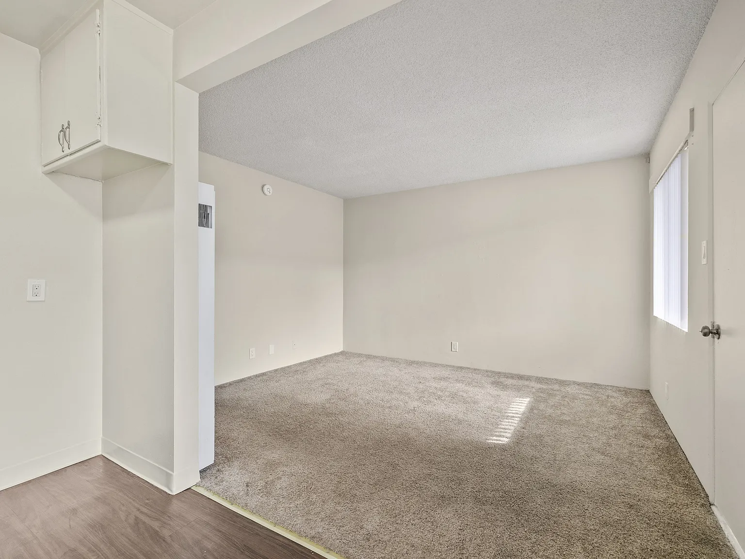 1135-41 Wilmington Blvd. — Photo 1