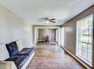 1019 Romaine Ln, Houston, TX 77090