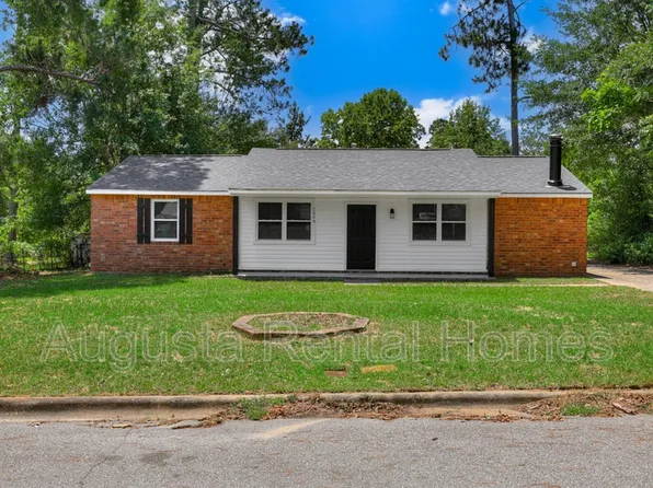 2404 Southdale Dr, Hephzibah, GA 30815