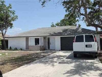 60 Mentor Dr, Naples, FL, 34110
