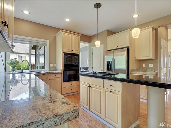 4th image of 8208 204th Avenue Ct E