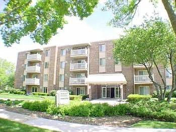 1st image of 2423 N Kennicott Dr Unit 2G