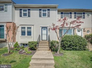 3039 White Birch Ct, Fairfax, VA 22031