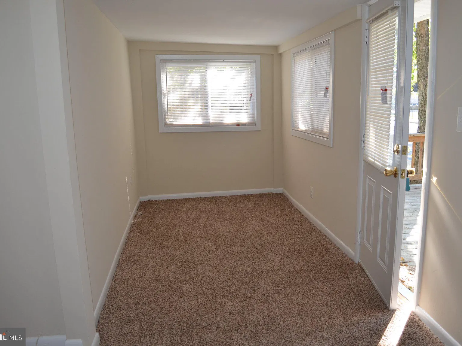 1 bed, 1.0 bath, 1000 sqft, $1,895 — Photo 3