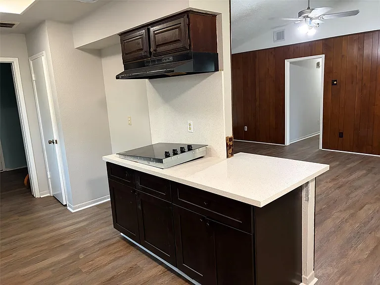 12719 Huntington Field Dr — Photo 18