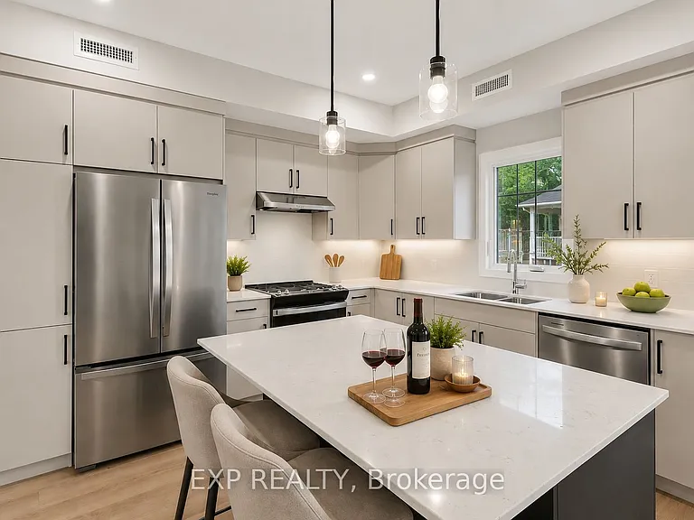 1089 Notre Dame St #6 — Photo 11