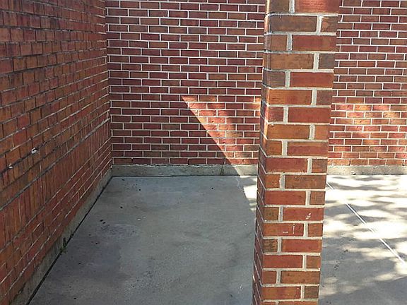 4th image of 6602 Laurel Glen Dr