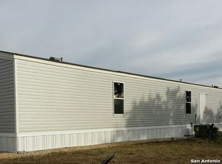 128 Bandera Blvd, Bandera, TX 78003