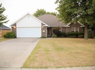 814 Nicholson Ave, Springdale, AR 72764