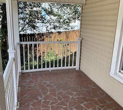 2nd image of 1724 Forest Ave