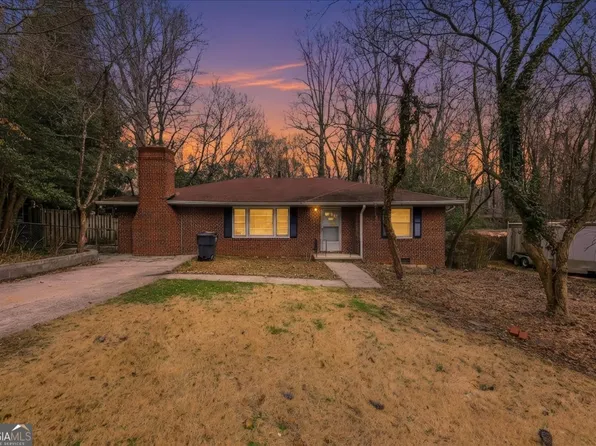 124 Larose Cir SE, Marietta, GA 30060