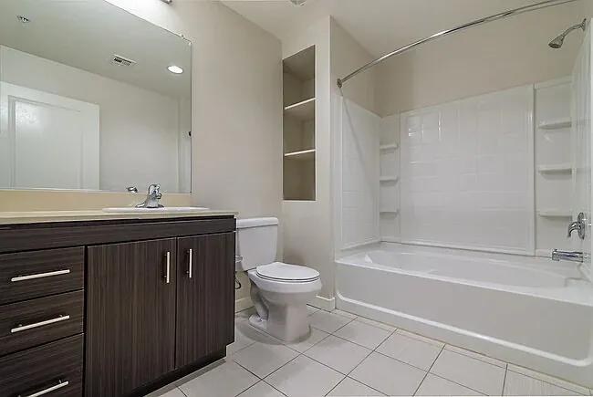 728 S Sycamore Ave #296 — Photo 8