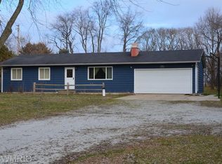 4965 W Us Highway 12, Buchanan, MI 49107