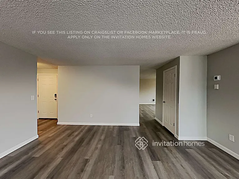 12428 42nd Ave NE — Photo 5