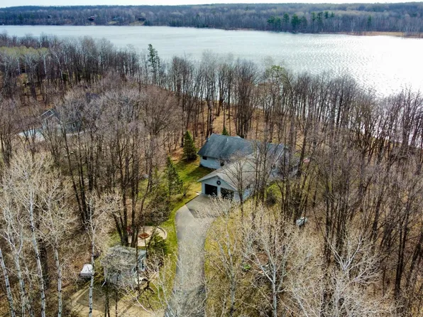 47086 Schoolhouse Dr, Becida, MN 56678