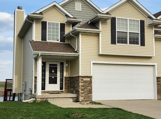 1995 SE Parkview Crossing Dr, Waukee, IA 50263