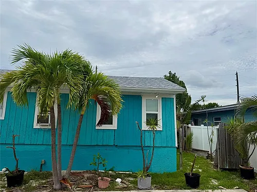 181 73rd Ave Photo 1