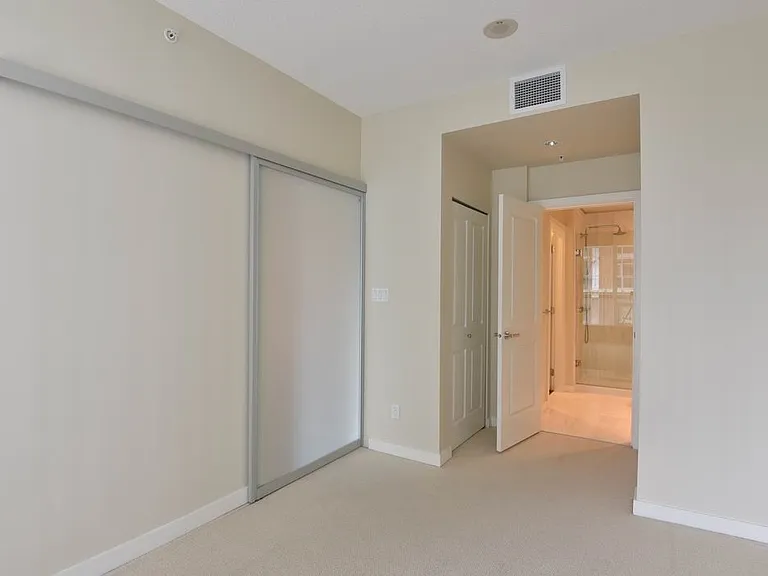 5728 Berton Ave #203 — Photo 6