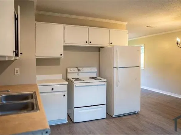 4016 Cresthaven Rd, Mobile, AL 36609