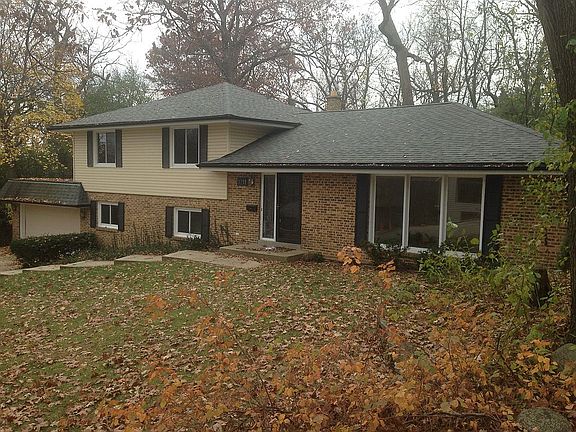 5th image of 1211 Lynne Dr