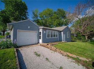 1300 N State Route 7, Pleasant Hill, MO 64080