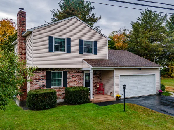 8 Clearview Avenue, Waterville, ME 04901