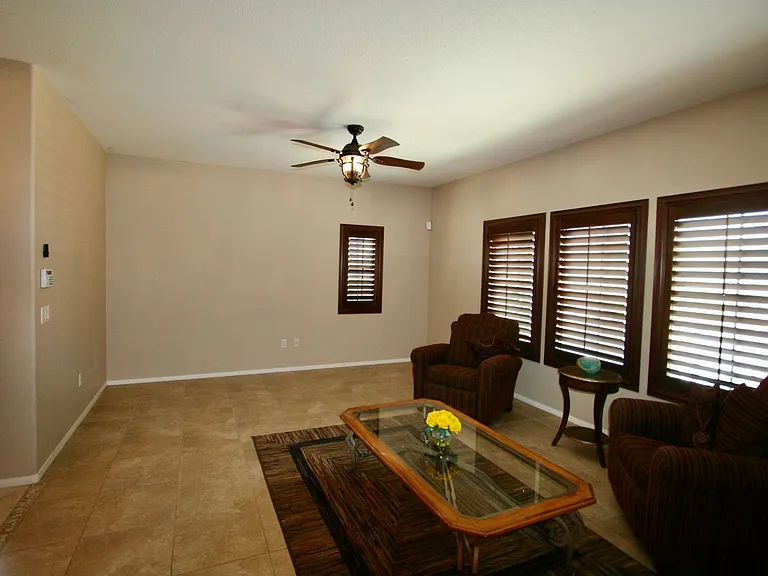 820 Canterra St #2052 — Photo 7