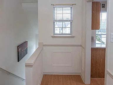 5th image of 329 Cashel Ct