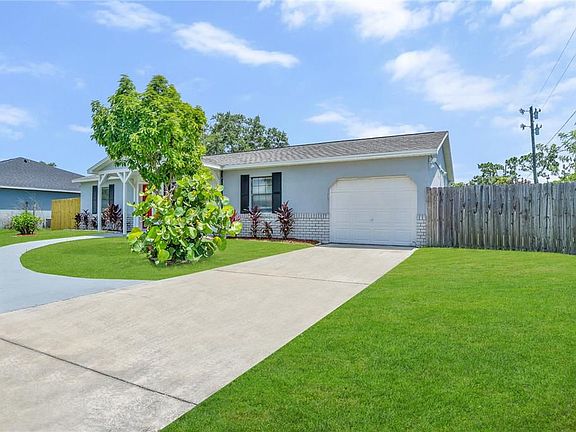 2nd image of 901 San Paulo Way