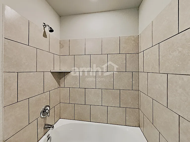 2709 Iberia Ct — Photo 15