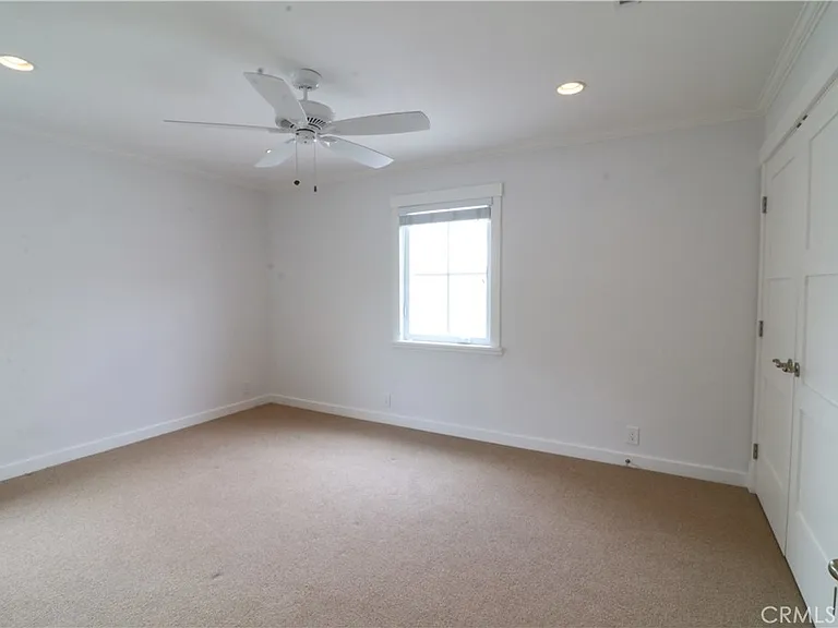 334 Cypress Dr — Photo 9