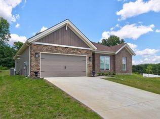 9225 Strickland Ct, Evansville, IN 47712