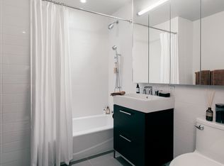 221 W 29th St #18B, New York, NY 10001