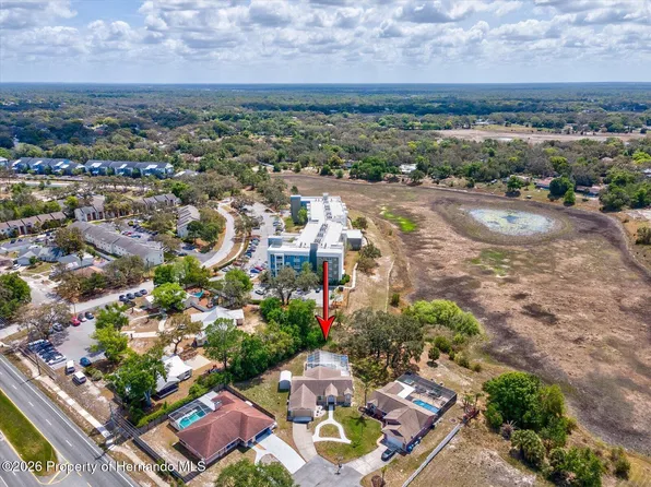 8052 Spring Hill Dr, Spring Hill, FL 34606