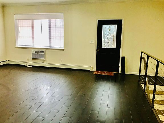 2nd image of 8418 25th Ave #1A