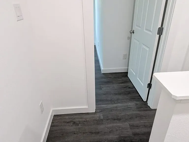 7613 Shotwell St #A — Photo 11