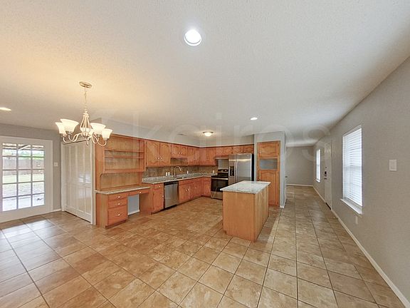 2nd image of 319 Aquarius Dr