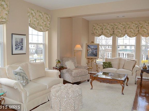 5th image of 301 High Gables Dr APT 208