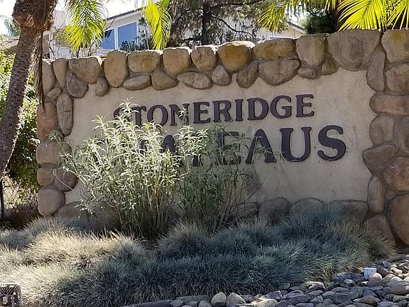 Stoneridge Chateaus